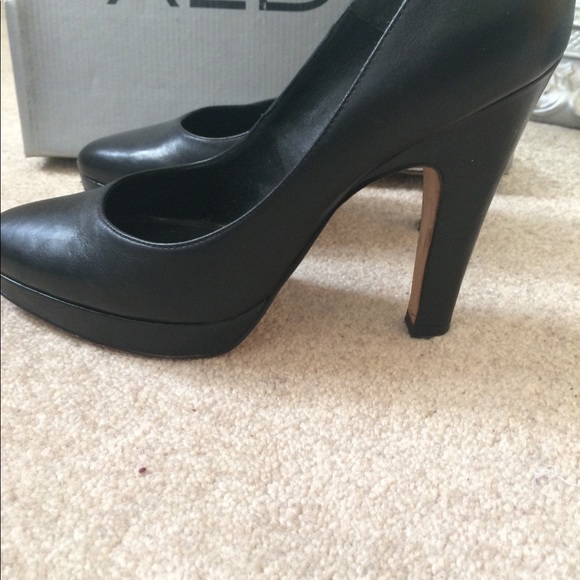 BLACK PREOWNED LEATHER PUMPS ALDO - Picture 2 of 6